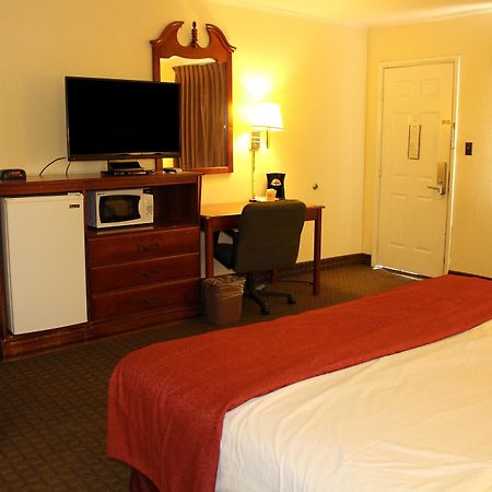 Lake View Inn & Suites Killen Luaran gambar